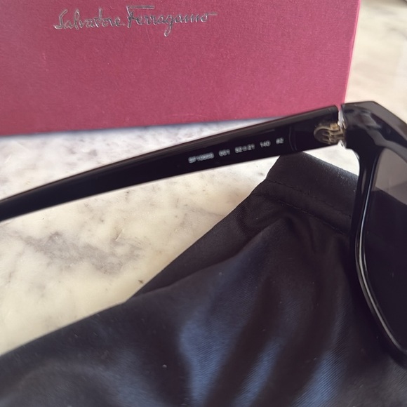 Ferragamo Sunglasses NWOT